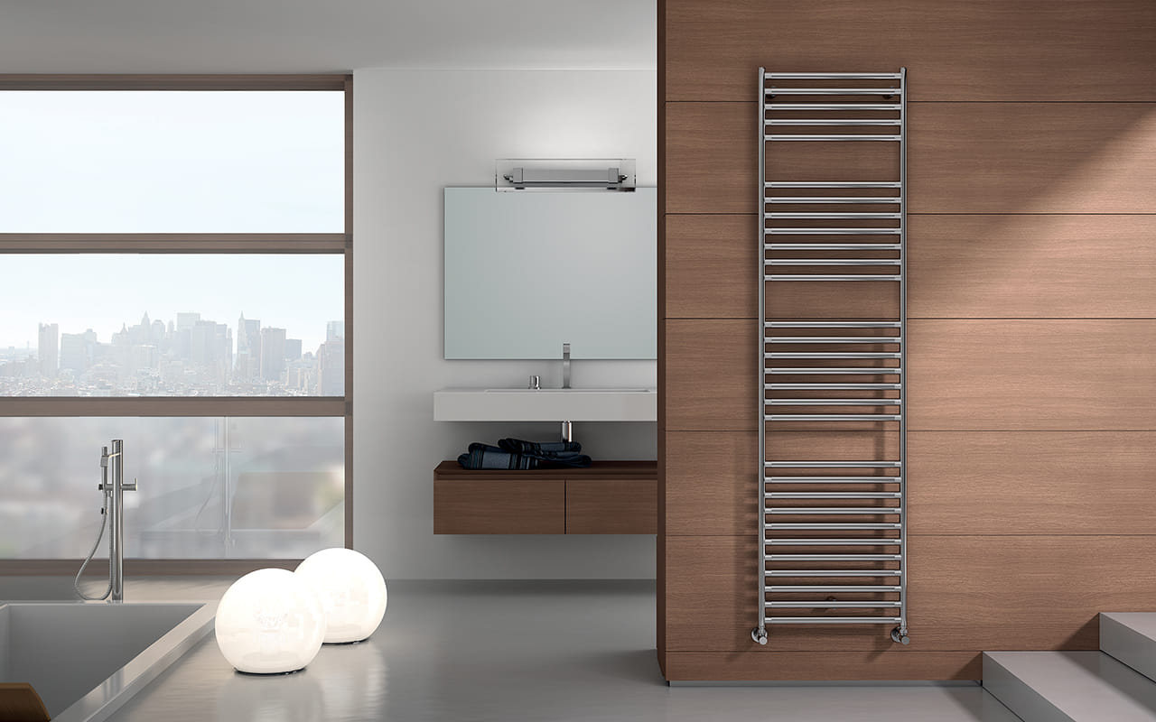 Stilé, altezza 1792 mm, larghezza 481 mm, Satinato